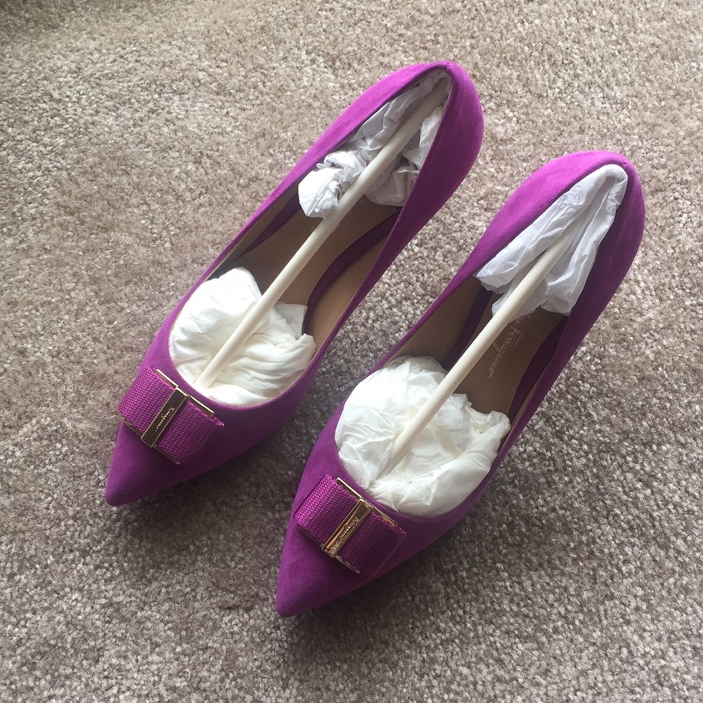 NWT. Size 7 width C.